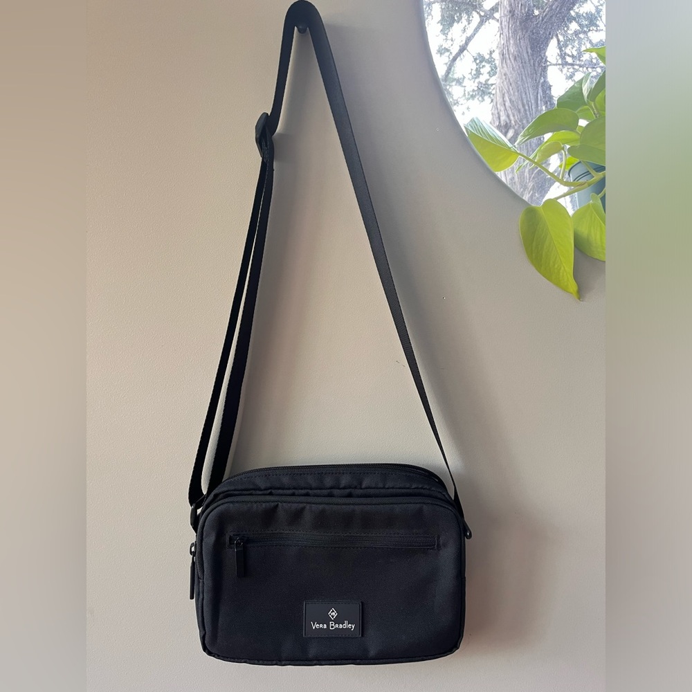Vera Bradley - Little Hipster Crossbody in Black